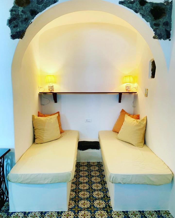 Antica Dimora Santa Marina Salina Bed & Breakfast Ngoại thất bức ảnh