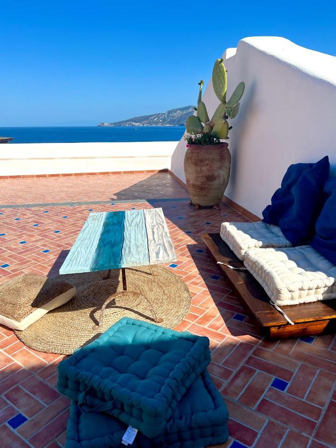 Antica Dimora Santa Marina Salina Bed & Breakfast Ngoại thất bức ảnh